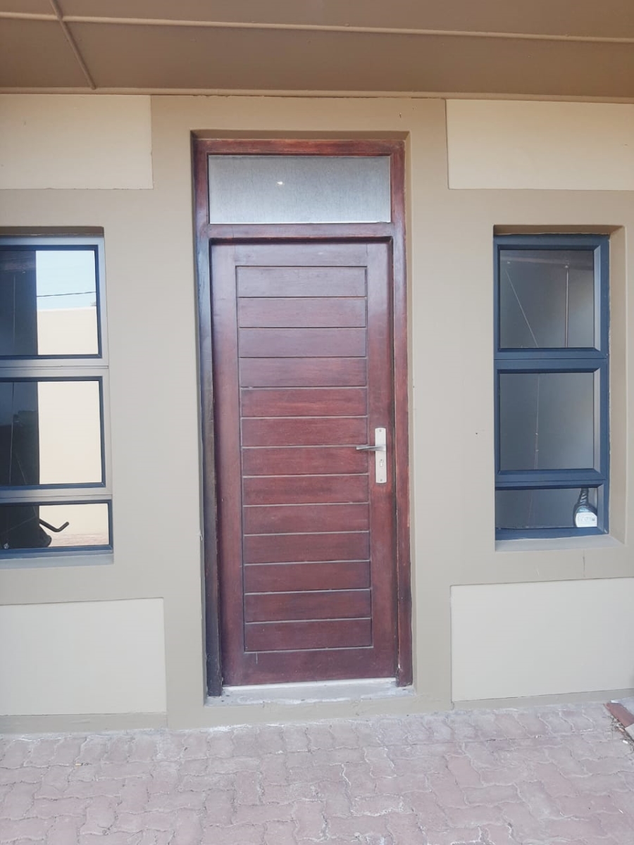 7 Bedroom Property for Sale in Amalinda Eastern Cape